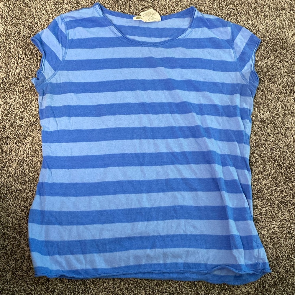 No Boundaries Girl's Junior's tee shirt blue striped tee shirt